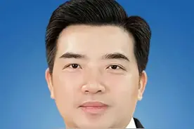 赖馨正履新图片