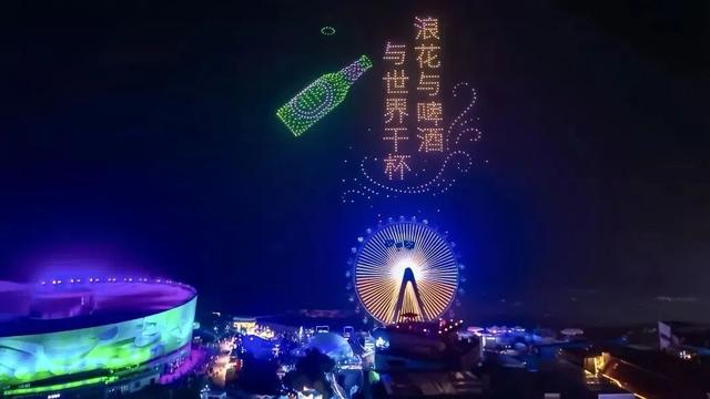 抬头看！青岛夜空惊现绝美流光盛宴！速来打卡！