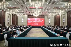 济南市天桥区召开企业家座谈会图片