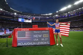 巴黎奥运会丨田径——女子400米栏：美国选手麦克劳林破世界纪录夺冠图片