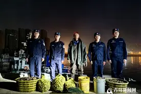 禁渔期两人在跨海大桥附近下地笼捕捞 查获渔获500余斤图片