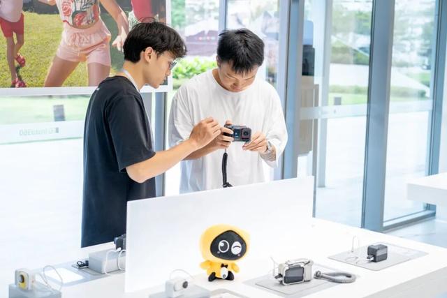 从科学之城到文艺之心，一座松山湖城市地标的周年回响