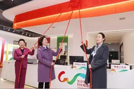 巾帼维权暖心行动丨四个功能区、五个站点！ “一站式”维权省心又省力图片