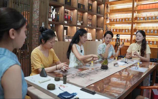 趣玩秋日，在永德会馆偶遇魁星，永春文旅盛宴空降上下杭！