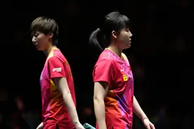 （体育）乒乓球——WTT福冈总决赛：王曼昱获女单冠军图片