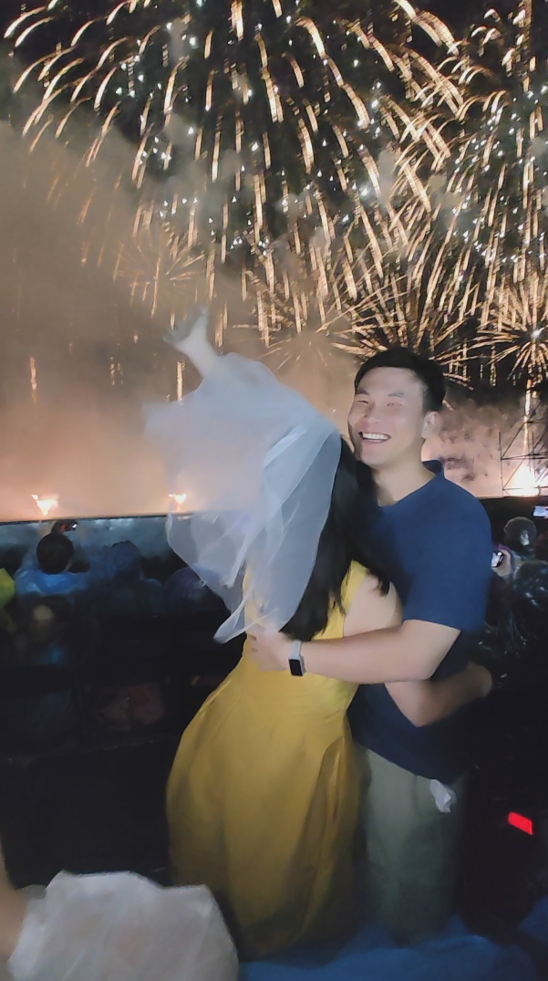 烟花遇上爱情！启东小伙在漫天绚烂下求婚