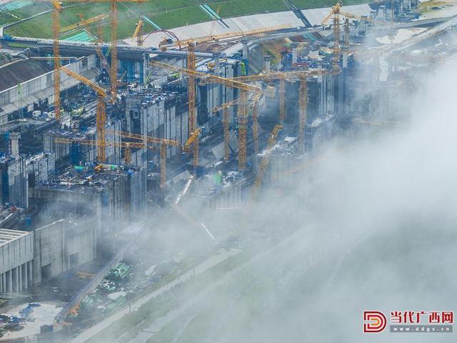 西部陆海新通道向南行丨世界级运河雄姿显现