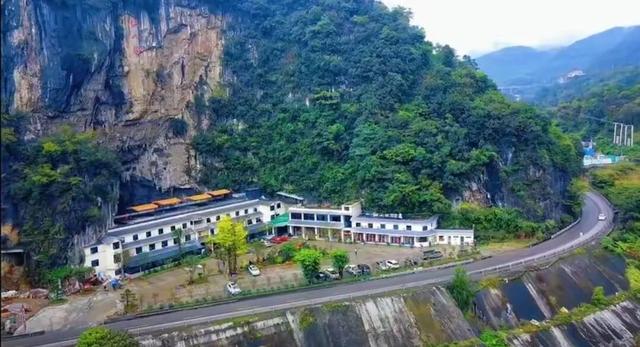 别再问年味去哪儿了！明天来叙永仙人洞，这碗刨猪汤等你来尝！