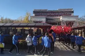 2024枫情马镇踏青季将4月启动图片