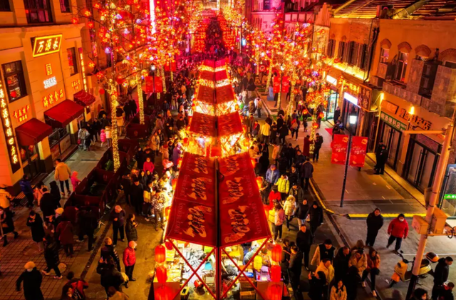 不如就来青岛过冬天！观鸥、看海、泡温泉……一起玩转山海