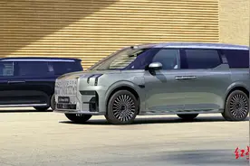 极氪正式发布全新009纯电MPV，售价43.9万元起图片