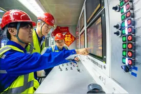 开工生产忙 多地交通重点工程建设冲刺首季“开门红”图片