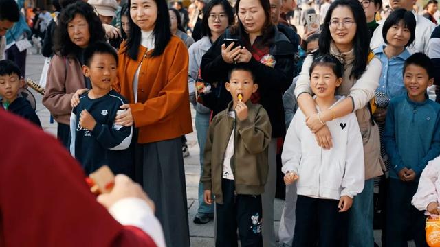秋日美学暴击！正是赤橙黄绿时~