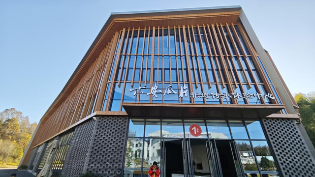 从“茶叶之乡”变身“四季景区”，一个大别山乡镇的破圈实践