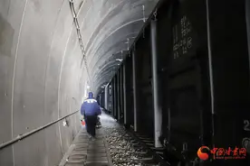 2025年春运|当金山隧道里的“光”图片