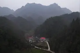 鹤峰：赴一场冬日农村盛宴 吃杀猪饭 品乡里情 庆丰收年图片