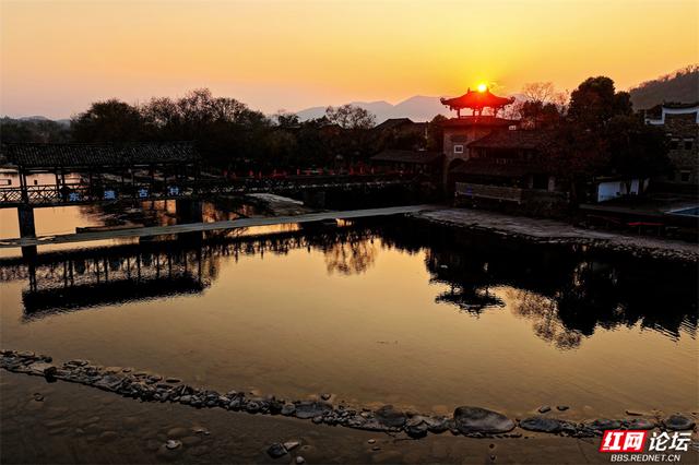 最治愈的风景：是东漓的夕阳，也是村口升起的炊烟