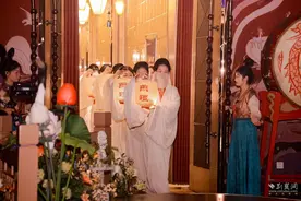 楚商品楚菜喝楚酒赏楚文化 武汉餐饮开启美食+文旅新模式图片
