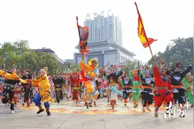 千人展演，高燃巡游！“中华战舞”燃动龙年新春图片