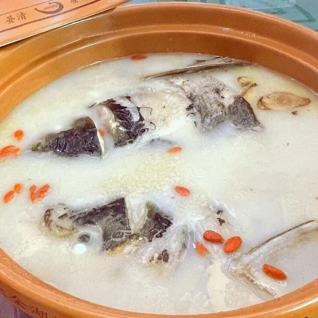 非遗唱主角 古城更热闹