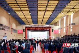 “青春一秩，梅好拾年” 这所藏在岳麓山中的学校十岁啦图片