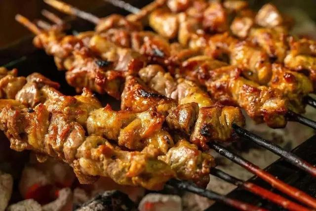 乌尉高速公路通车在即！焉耆邀你玩转“三点一线”美景 吃遍特色美食