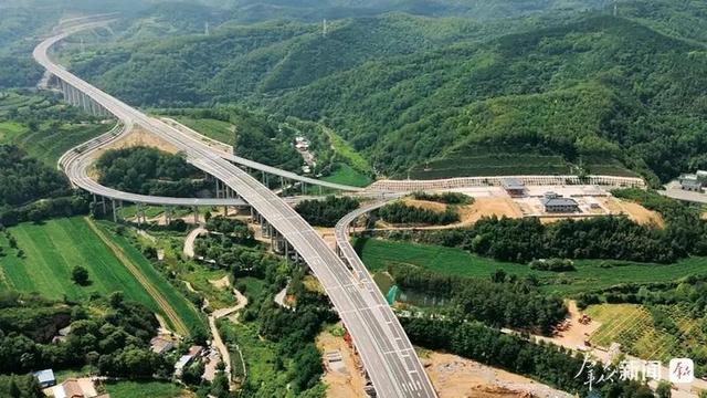宝鸡这条高速建成通车