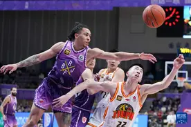 CBA常规赛：北京控股胜吉林九台农商银行图片