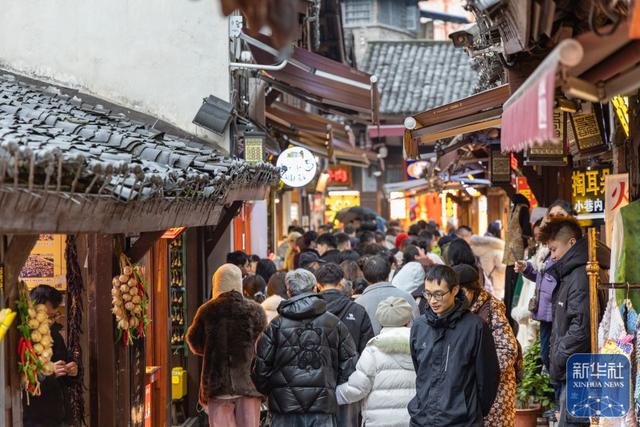 央媒看重庆｜重庆：千年古镇迎客来
