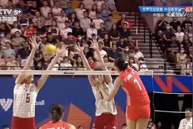 四连胜！世联赛中国香港站，中国女排3:0战胜波兰女排图片