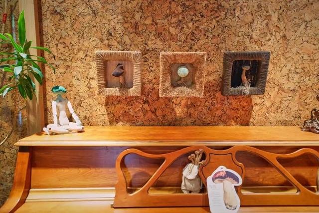 来东城这个胡同小院	，邂逅蘑菇精灵的童话秘境——