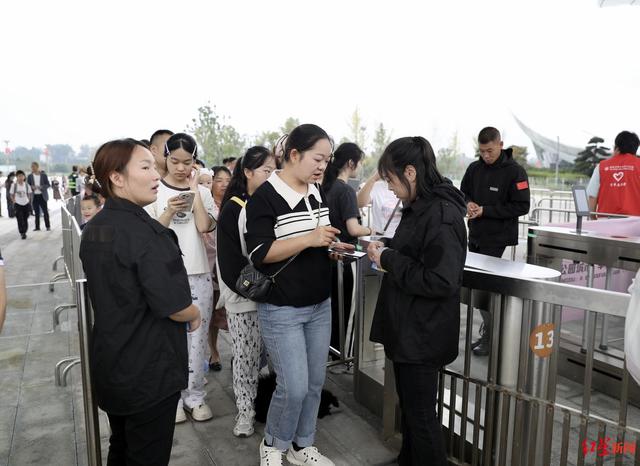 拿着机票进景区，免费！成都东部新区“航空+文旅”激活假日市场