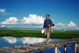 历史学家吕一飞逝世：系川大首位文科博士，曾参与稻城亚丁、蜀南竹海等旅游规划项目图片