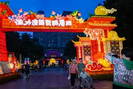 古画彩灯重现、40米双龙戏珠，广州文化公园中秋灯会试亮灯！图片