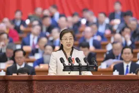 两会丨全国政协十四届二次会议第二次全体会议大会发言图片