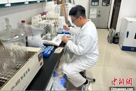 浙江高校团队创新炭基沼肥 用“中药良方”改良酸化土壤图片