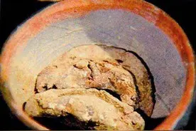 考古学教授做探店“吃播”，从抖音火出圈，还登上央视图片