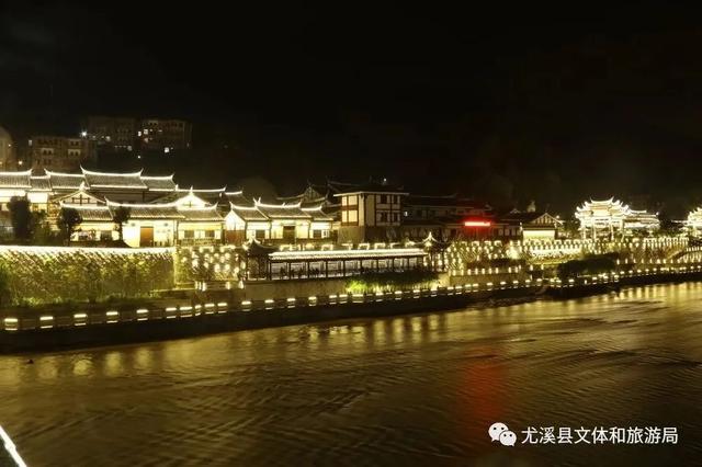 假期余额不足！白天被温度劝退，夜晚可不能浪费！