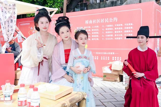 一桥通南北 桥街共生辉 洛阳桥南、北街区正式开街
