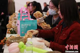 宁夏银川：多彩活动迎“三八”国际妇女节图片