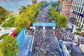 2024宜昌马拉松成功举办图片