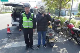 江门新会：男子“喝早酒” 大胆上路终被查图片