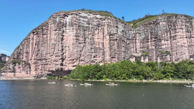 谁说冬天只有冷？龙虎山第一个不服！