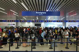 中秋将至，出入境旅客请留意广州白云机场口岸客流高峰时段图片