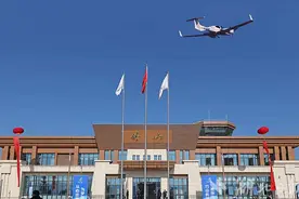 十堰低空飞行器大型试验基地启用图片