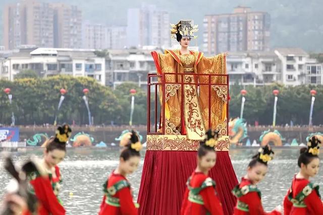 所有女生！“七天六夜”免票游广元！