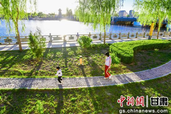 敦煌：用文明筑城 向幸福出发