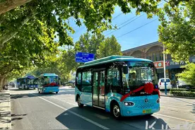 手机下单约公交！石家庄首批5.9米巡游公交来了图片