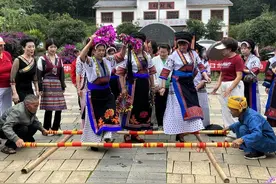安顺普定：浓浓布依情 热闹过端午图片