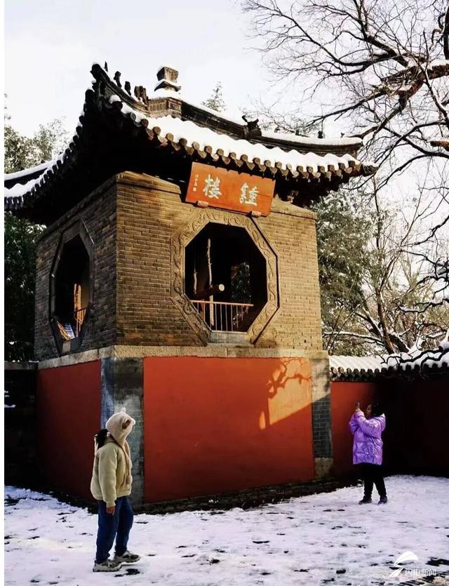 组图丨雪落泰山普照寺 古院美成冬日壁纸